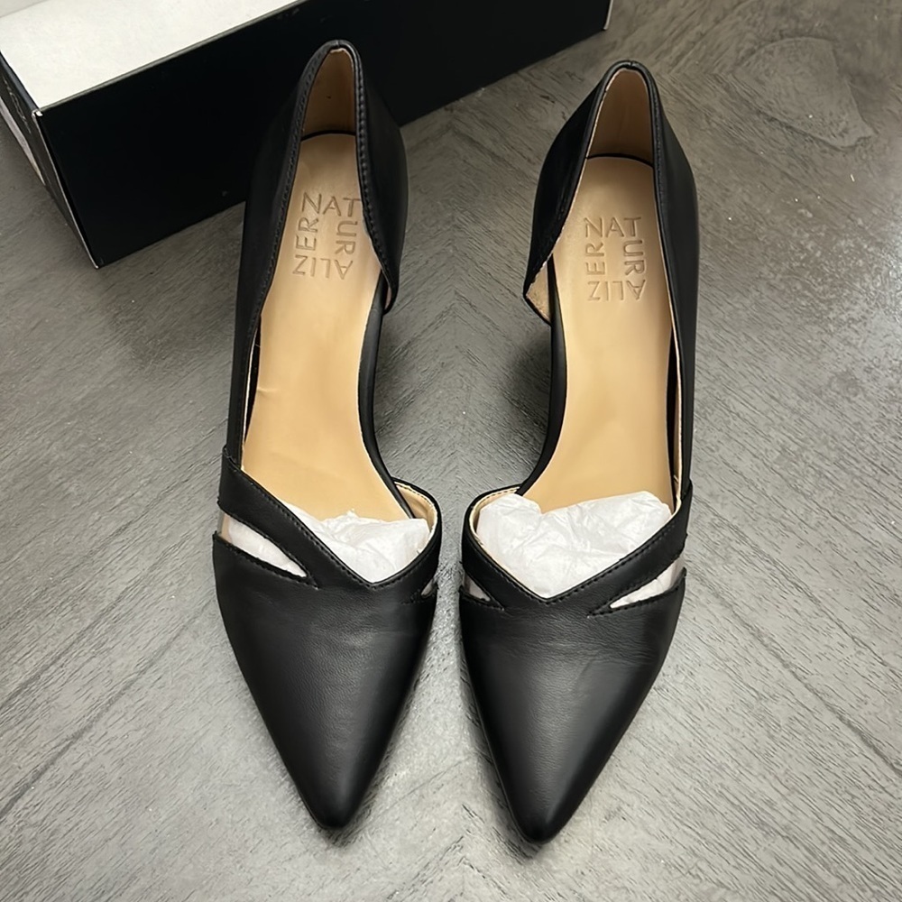 Naturalizer Ezra Pump (WIDE) - Picture 5 of 8